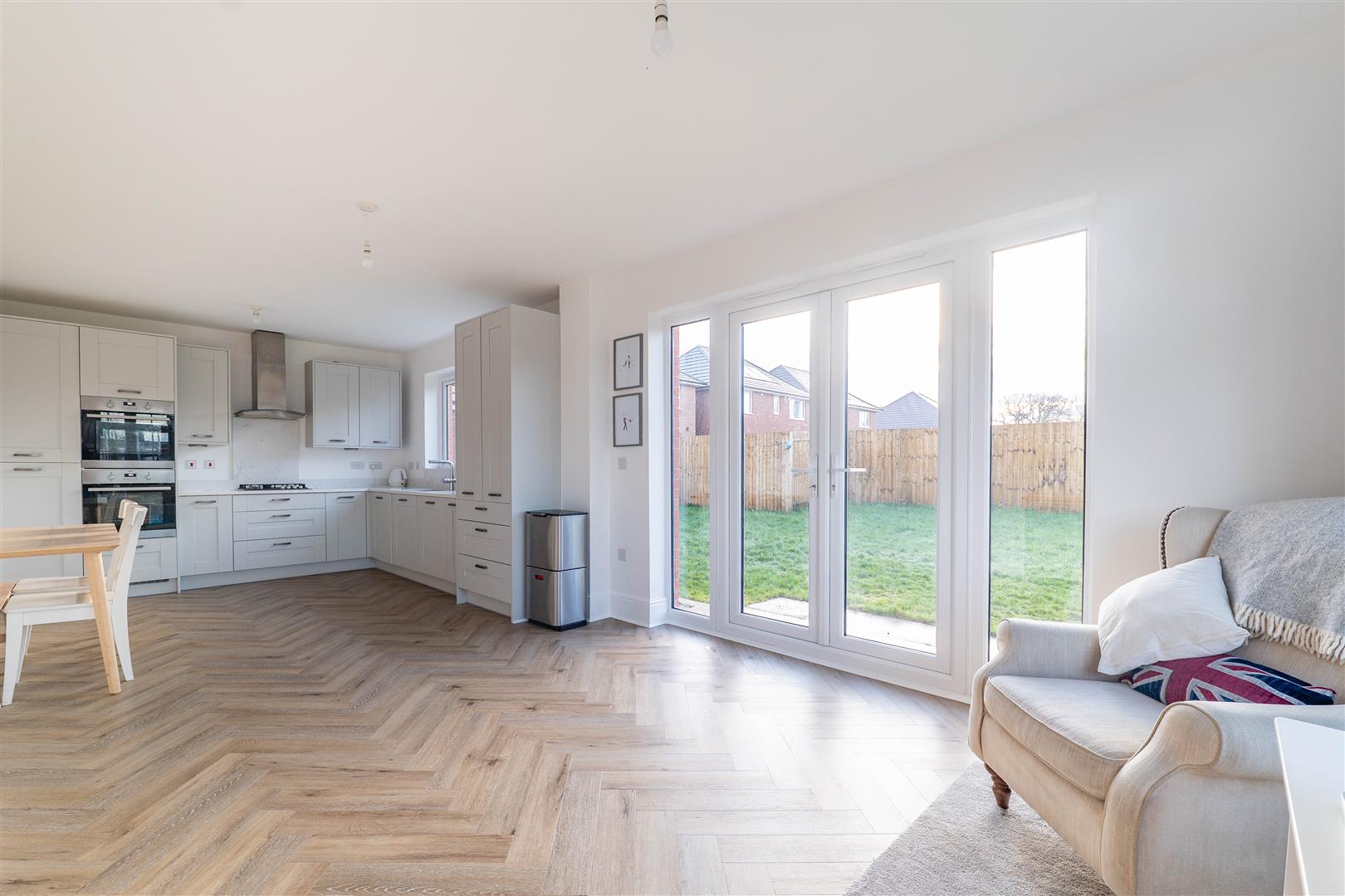4 bed property in Freesia Avenue, Preston
